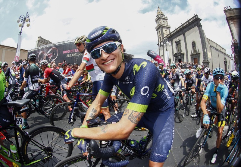 Anacona y Betancur renuevan con Movistar Team